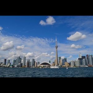 Meet your Posher, Esra